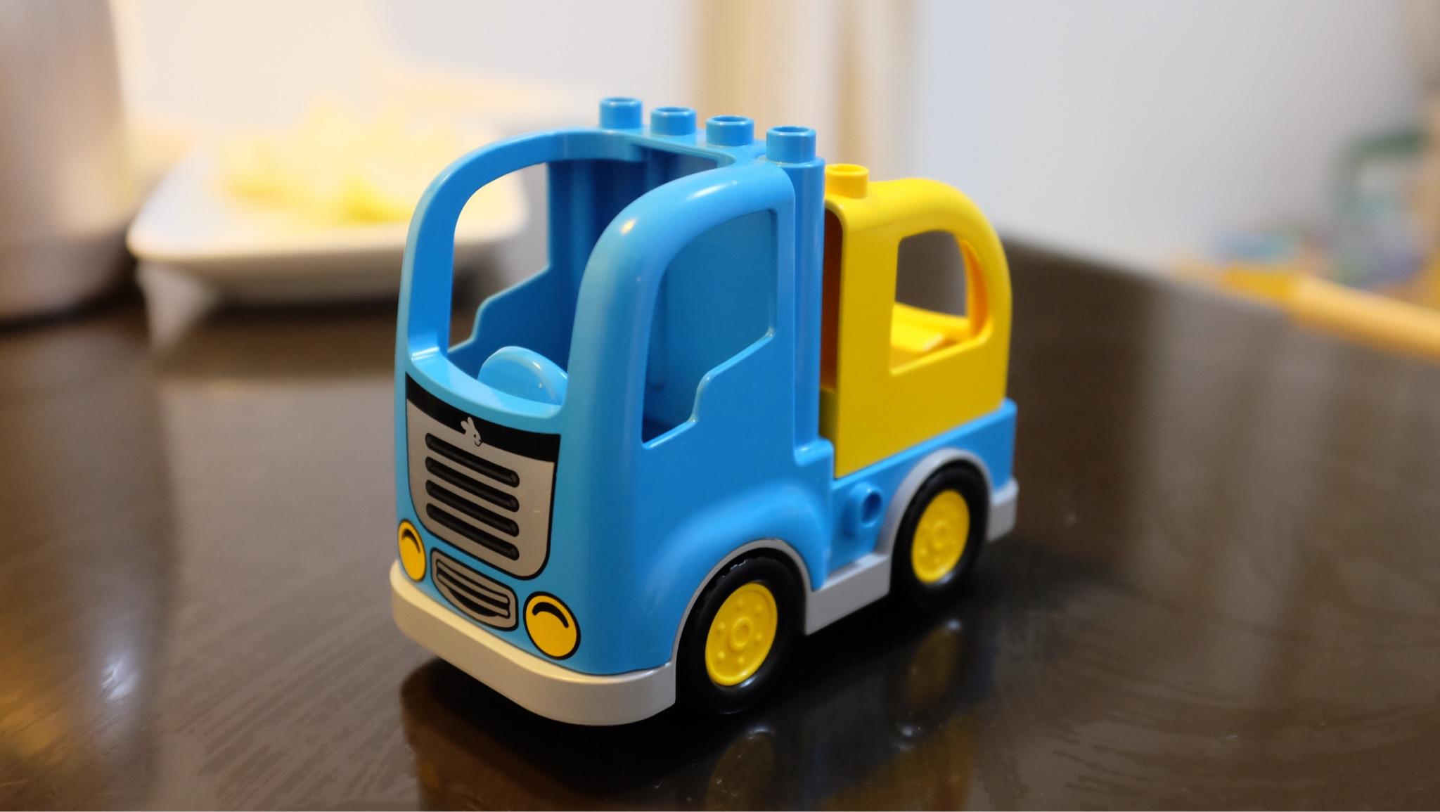 玩具车
